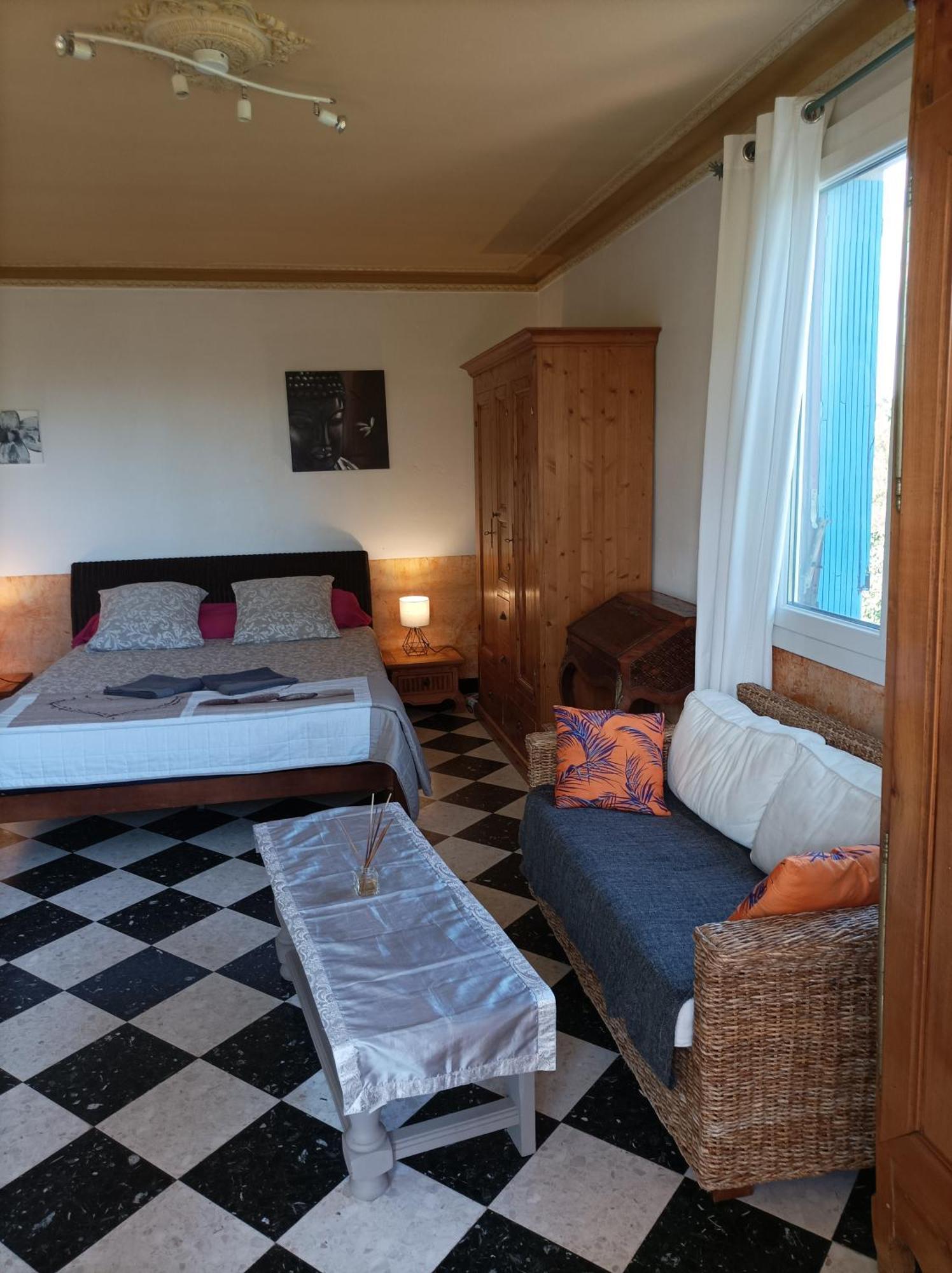 Chambre D'Hotes Les Garrigues Piolenc Exterior foto